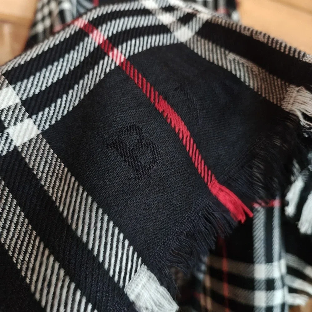 Burberry Nova Check Scarf Stole Muffler Black 100% Cashmere England Embroidered